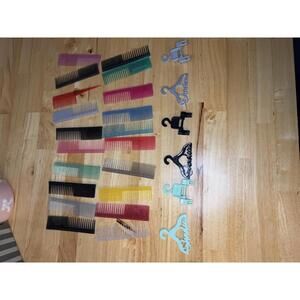 Rainbow High / Shadow High Accessory Lot — Doll Combs + Hangers